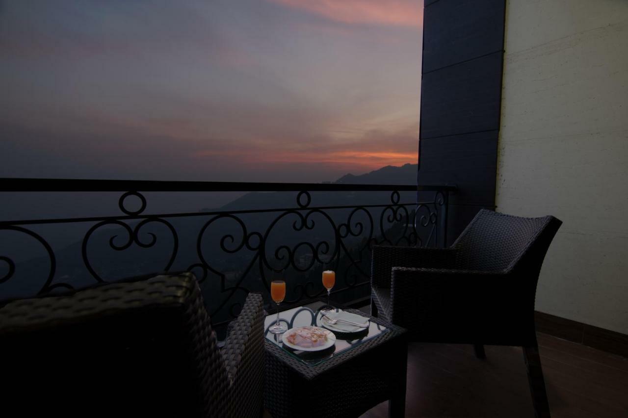 Grand Imperial Resort & Spa Mussoorie Eksteriør billede